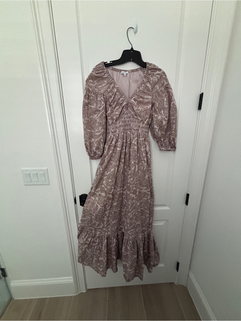 Patrons of Peace Dusty Rose Floral Midi Dress with Puff Sleeves